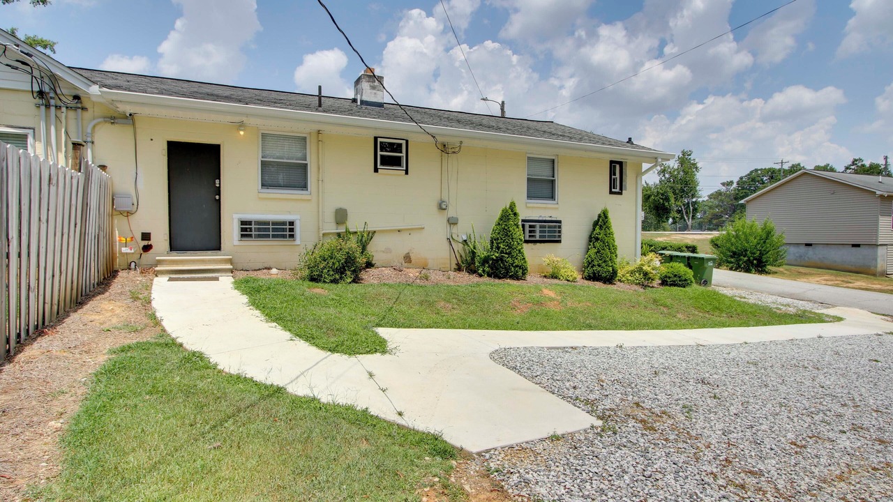 Photo of Outdoor in Greenwood