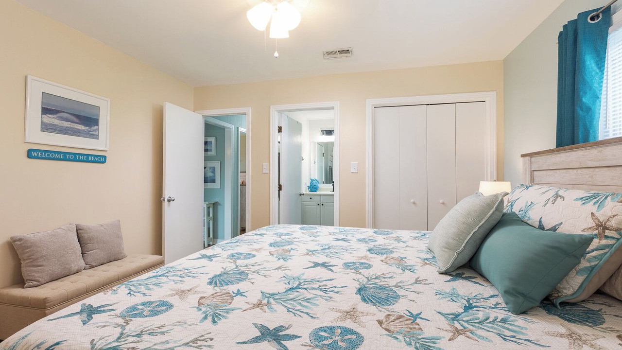 Photo of Bedroom in Nags Head