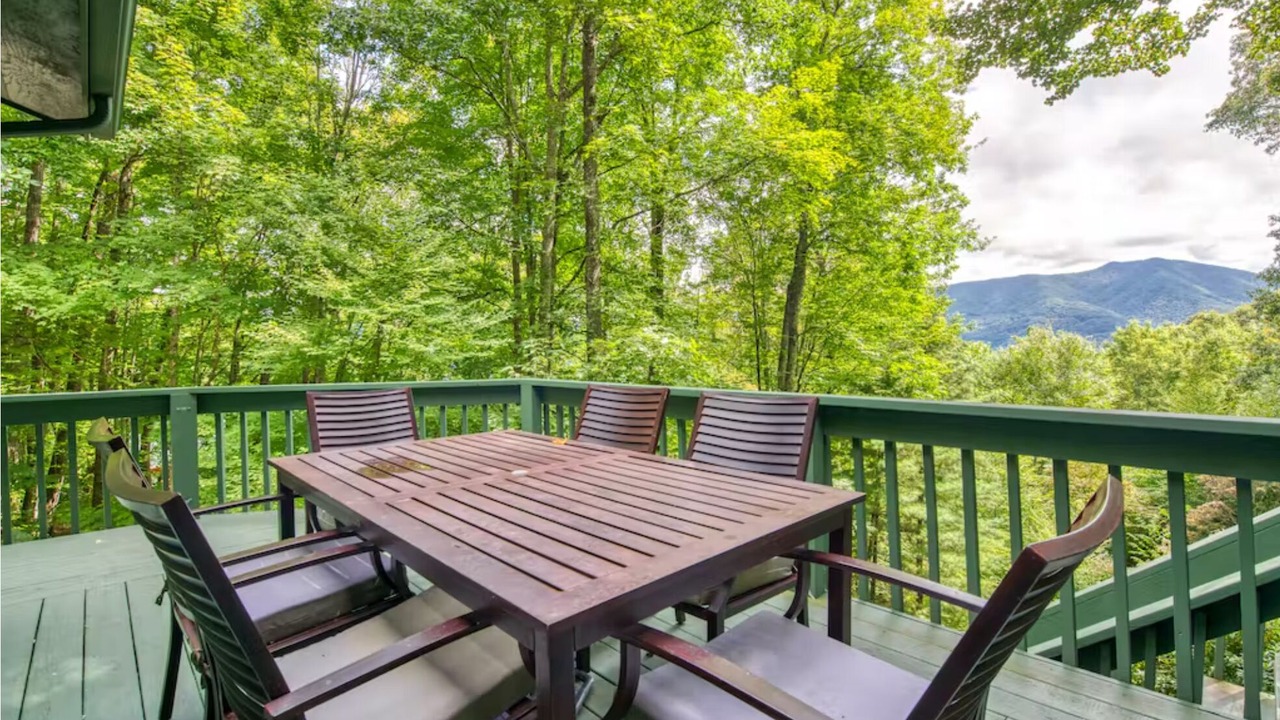 Photo of Outdoor in Waynesville