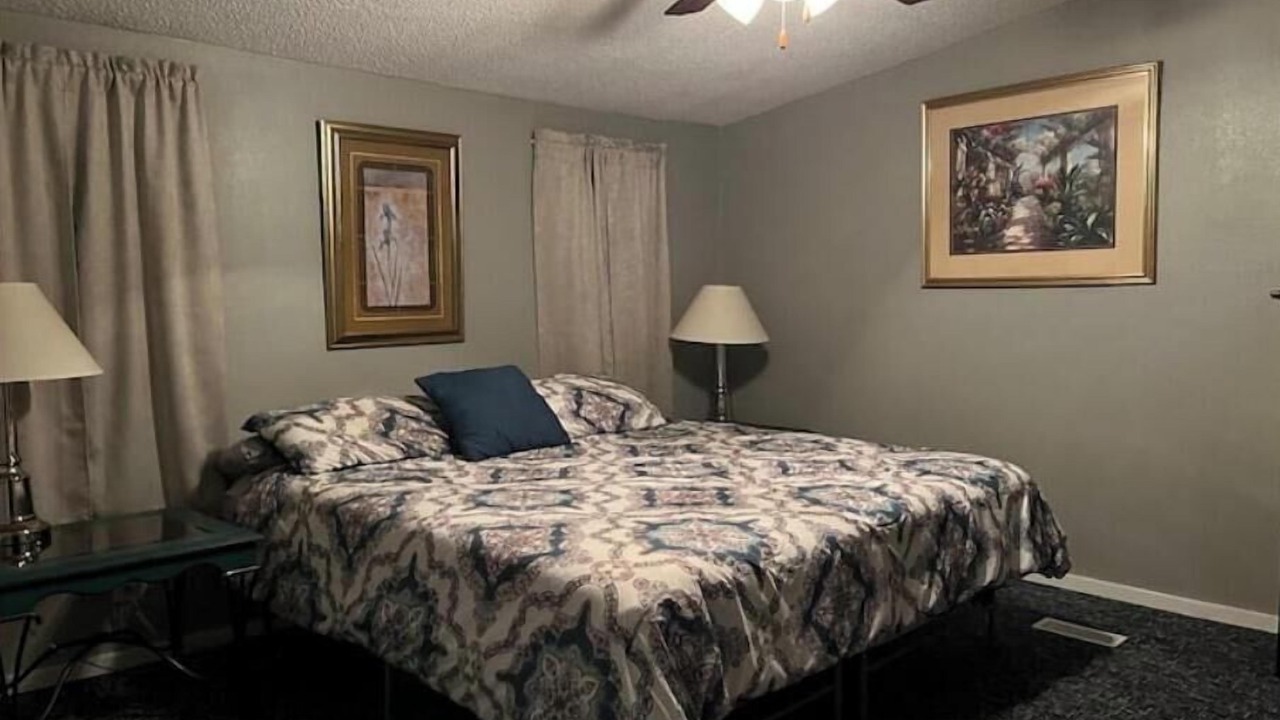 Photo of Bedroom in Trenton