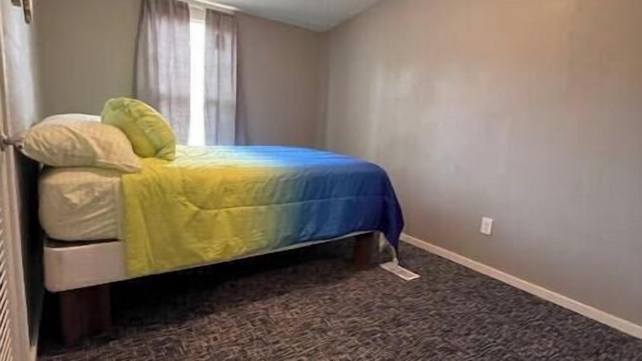 Photo of Bedroom in Trenton