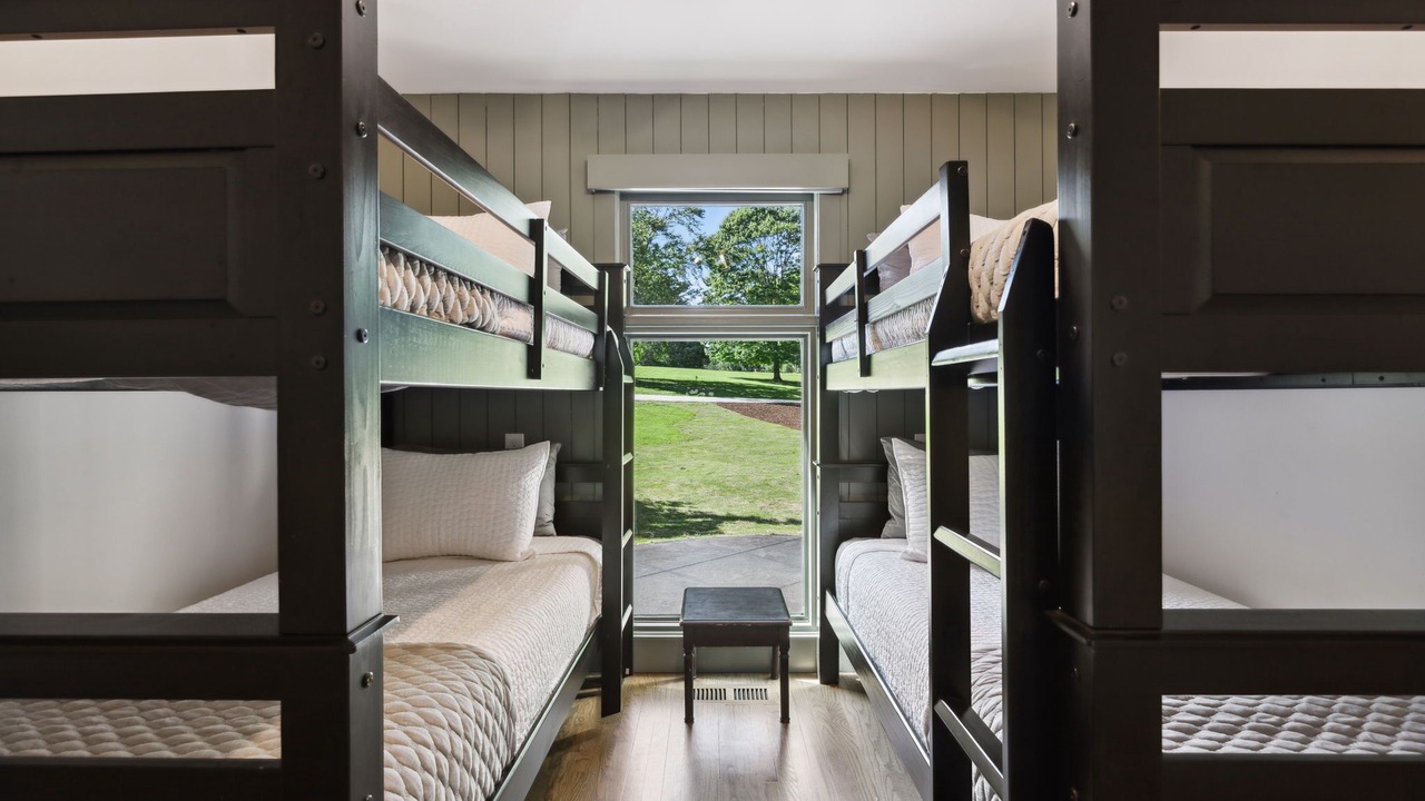 Photo of Bedroom in Estill Springs