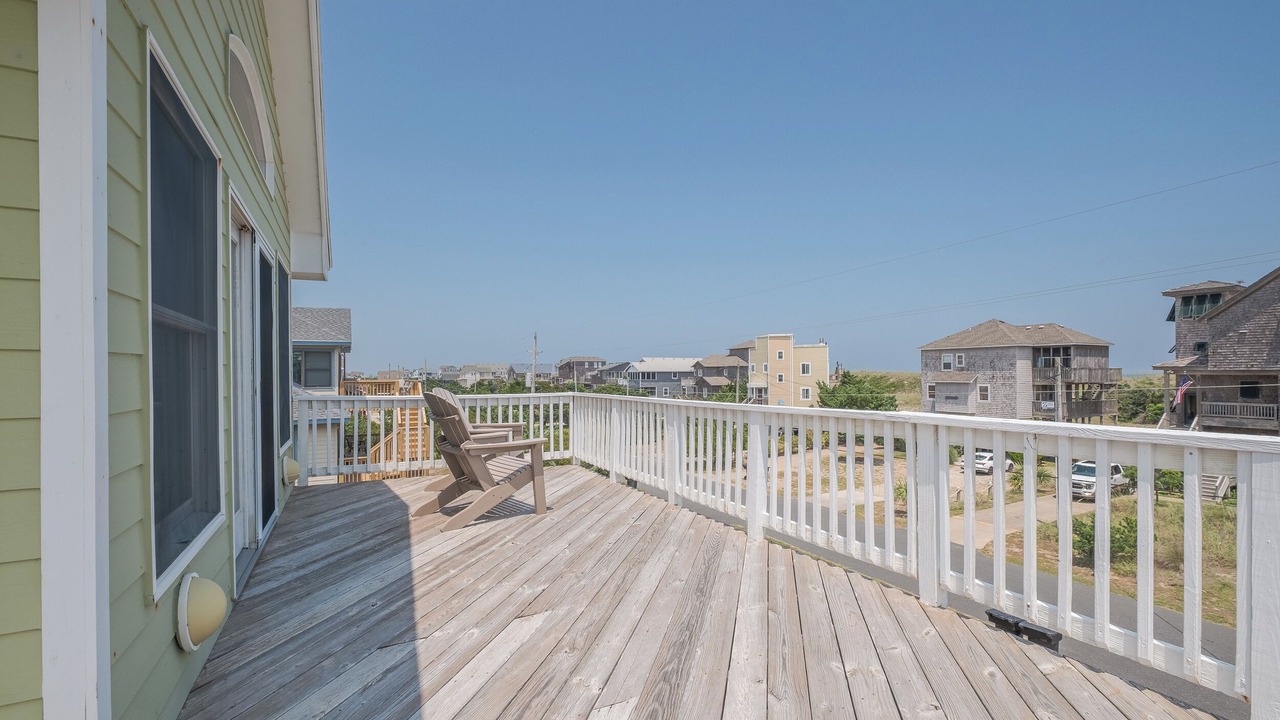 Photo of Patio Balcony in Waves