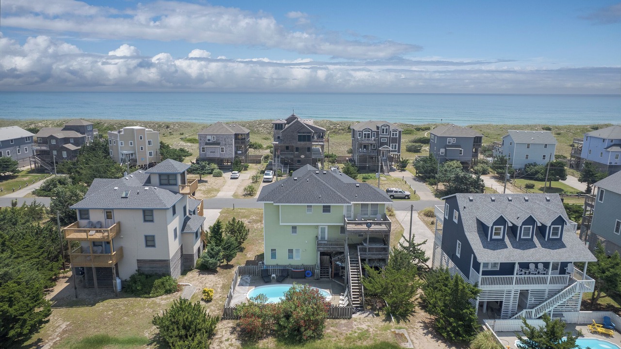 Photo of Outdoor in Waves