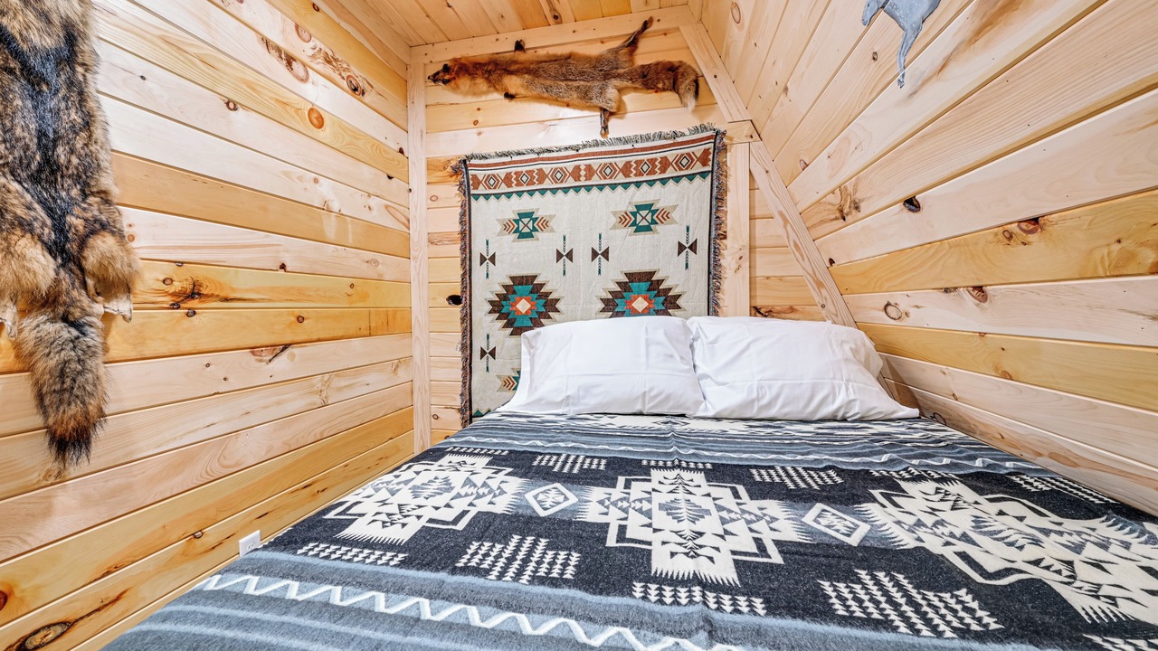 Photo of Bedroom in Mammoth Cave