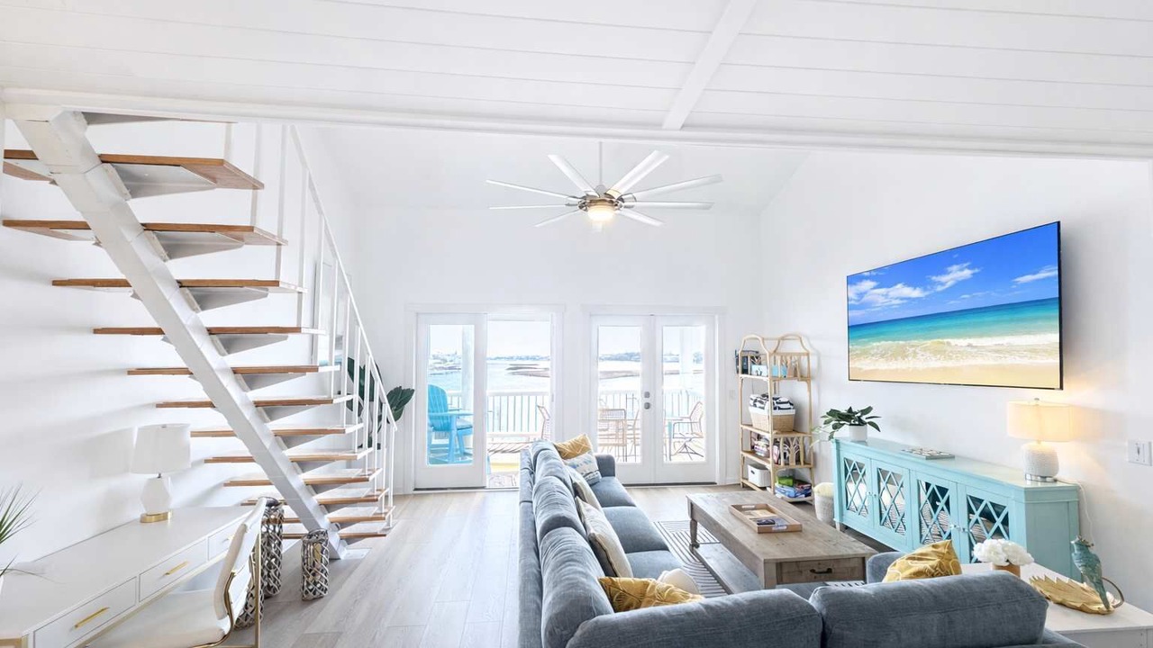 Photo of Livingroom in North Carolina Coast