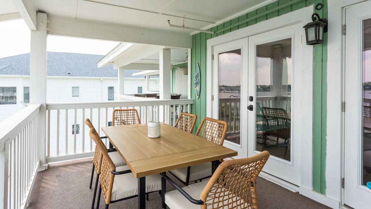 Photo of Patio Balcony in North Carolina Coast