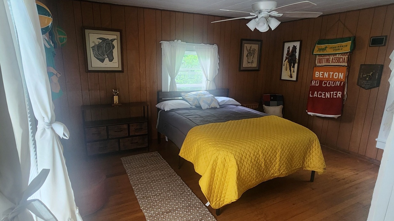 Photo of Bedroom in Alderson