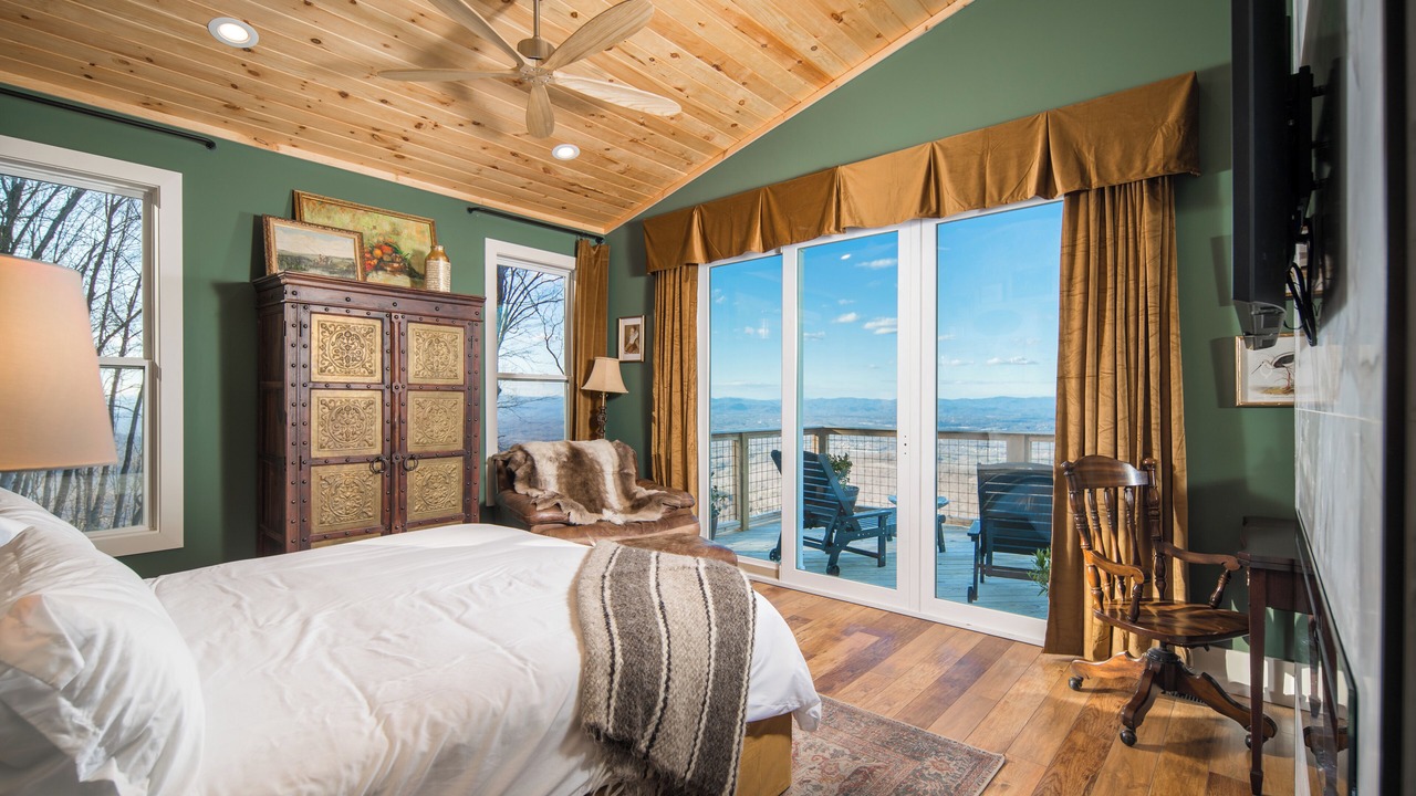 Photo of Bedroom in Moravian Falls