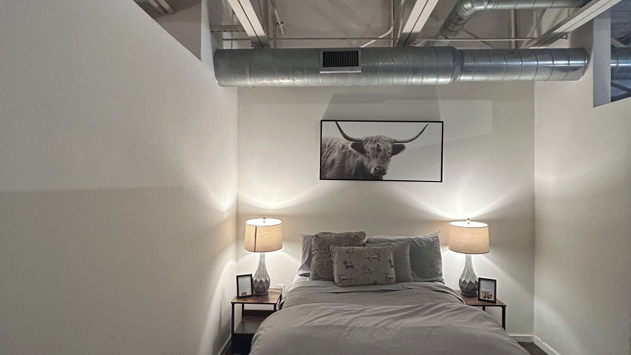 Photo of Bedroom in Arts District