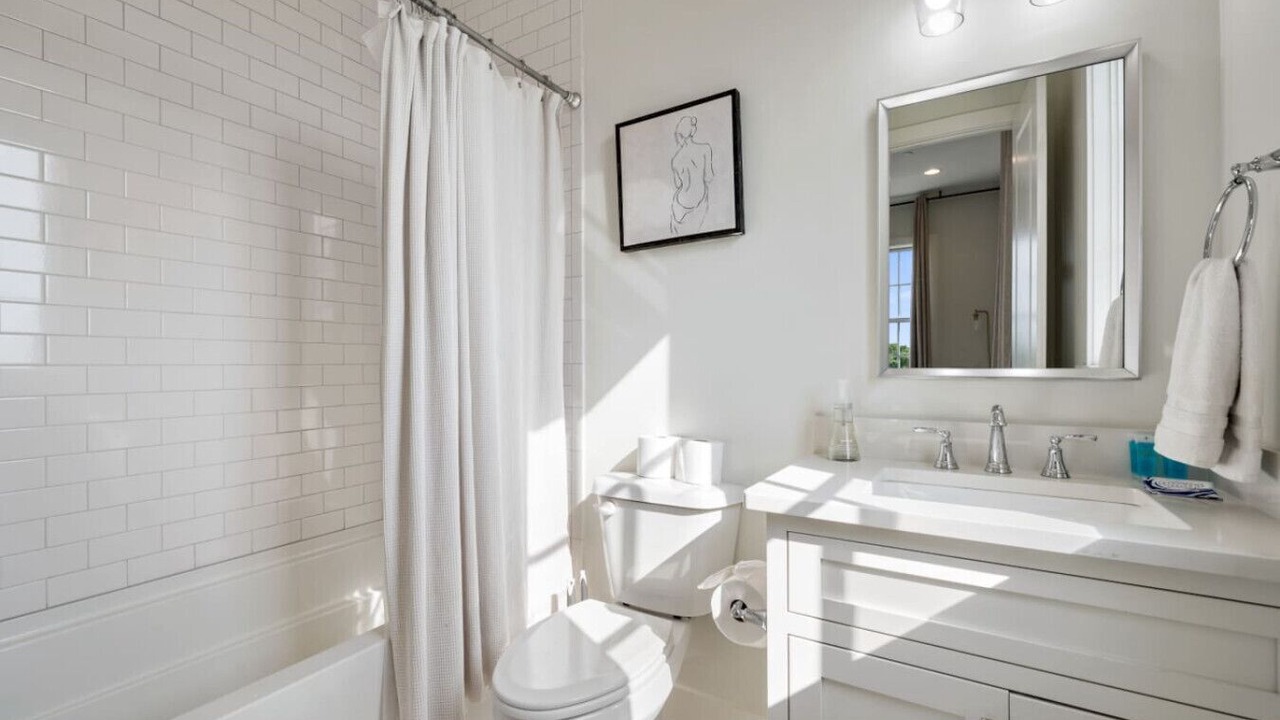 Photo of Bathroom in Rolling Mill Hill