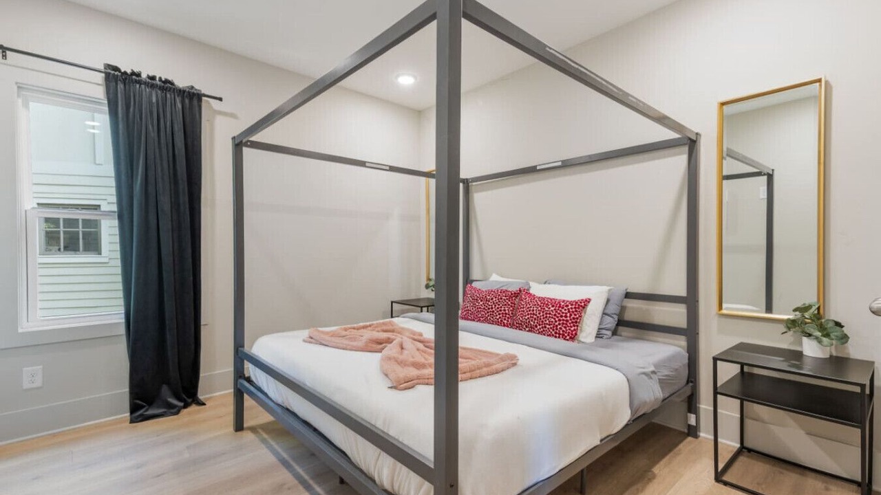 Photo of Bedroom in West End