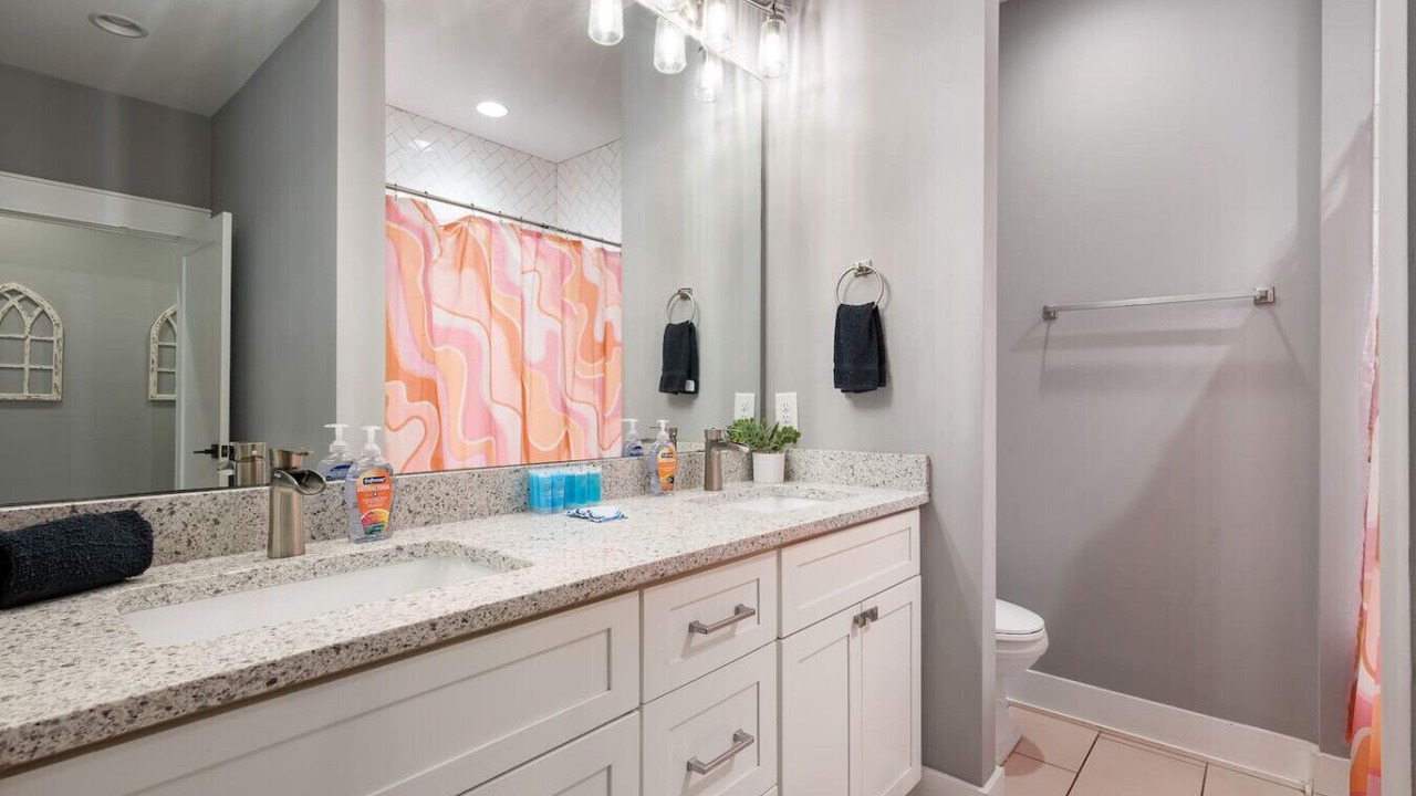 Photo of Bathroom in Historic Waverly