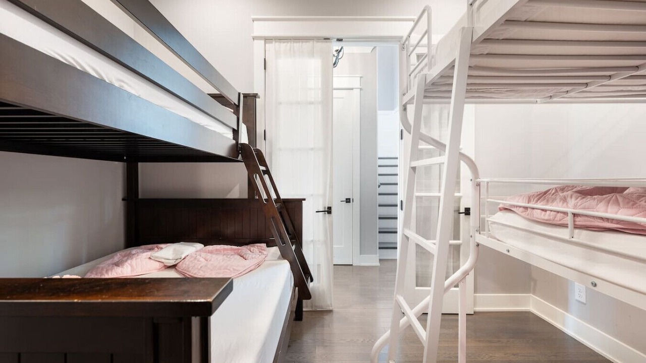 Photo of Bedroom in Historic Waverly