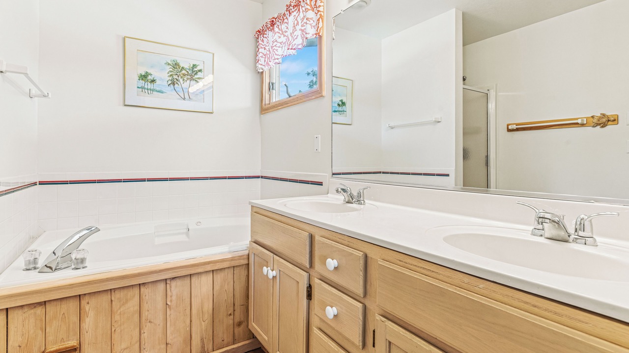Photo of Bathroom in Monteray Shores
