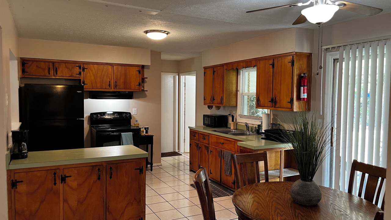 Photo of Kitchen in Shively