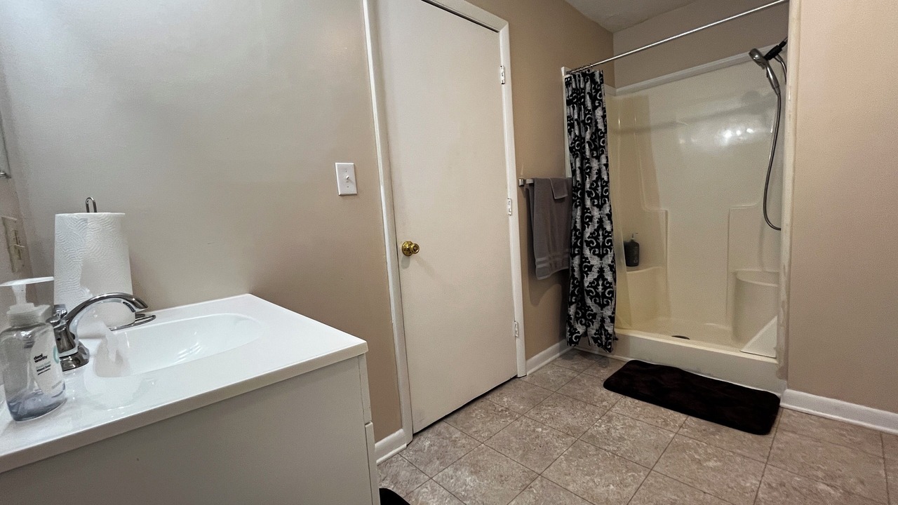 Photo of Bathroom in Shively
