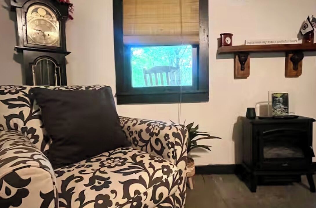 Photo of Livingroom in Bellepoint