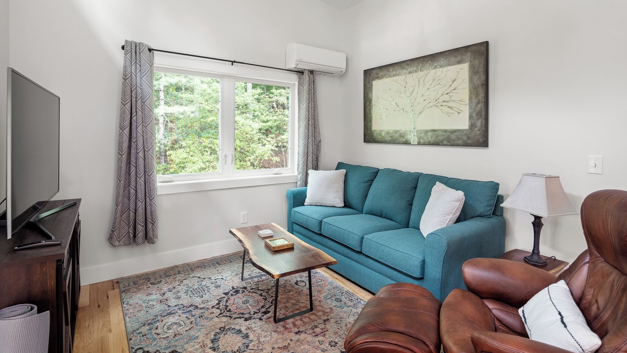 Photo of Livingroom in Bent Creek