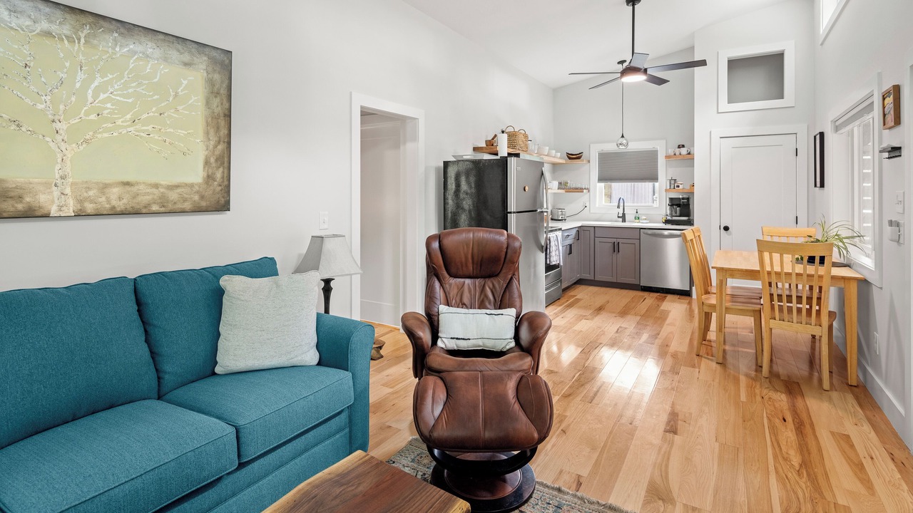 Photo of Livingroom in Bent Creek