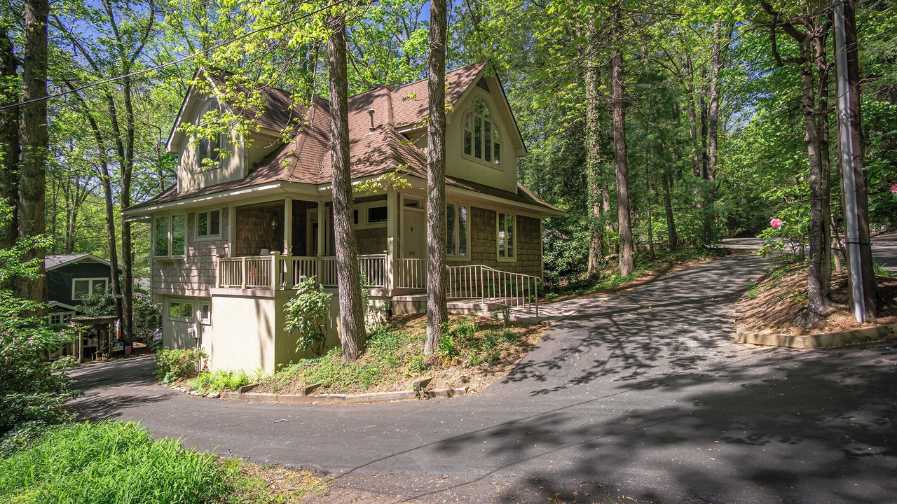 Photo of Others in Montreat