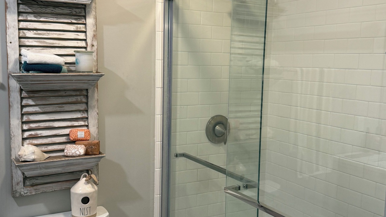 Photo of Bathroom in North Carolina Coast