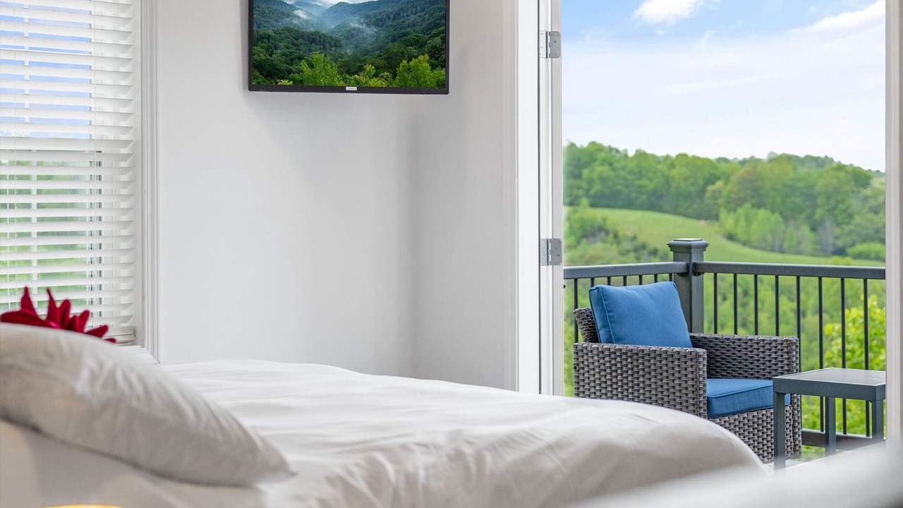 Photo of Bedroom in Sharps Chapel