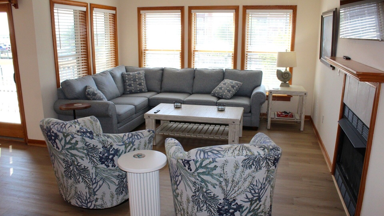Photo of Livingroom in Manteo