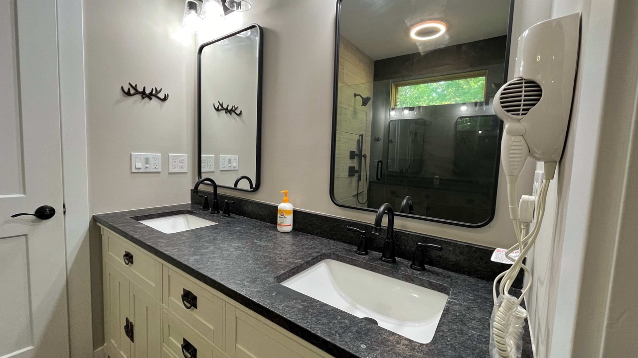 Photo of Bathroom in Big Creek