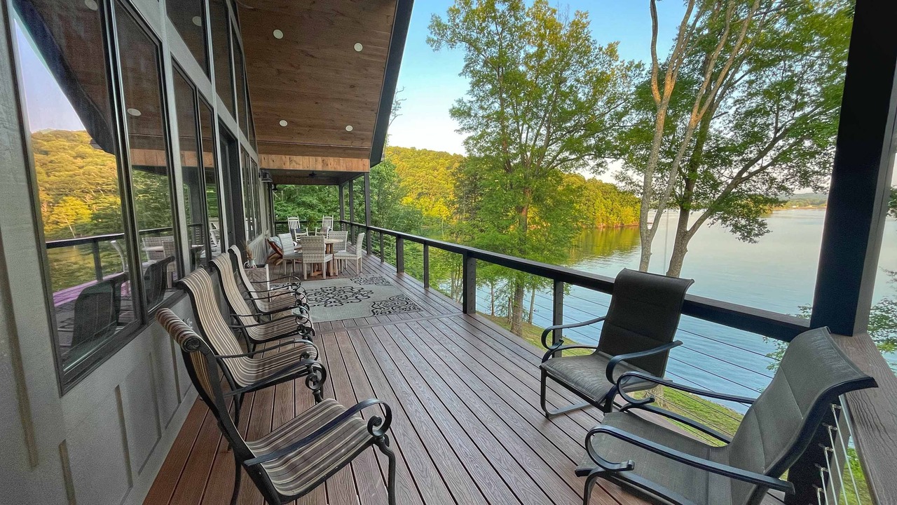 Photo of Patio Balcony in Big Creek
