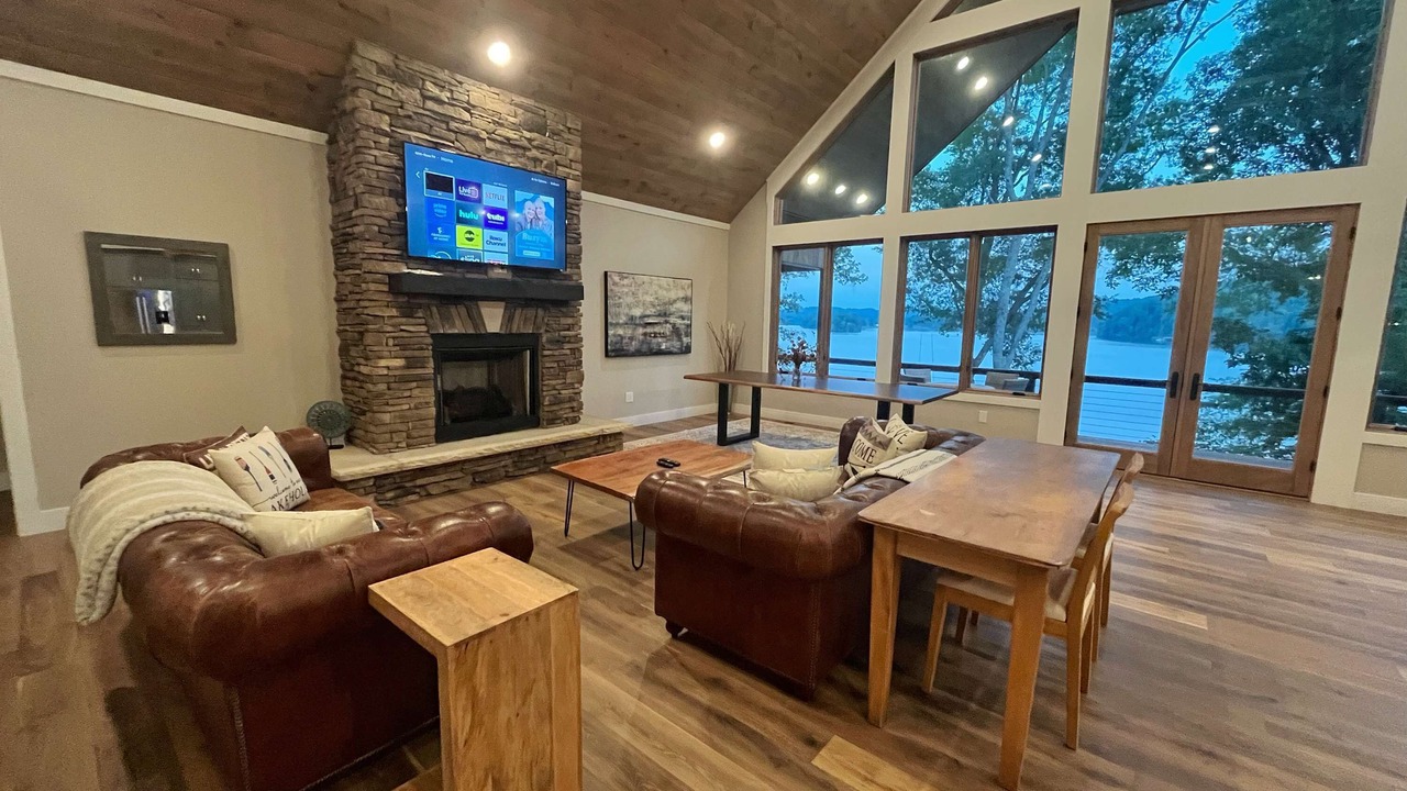 Photo of Livingroom in Big Creek