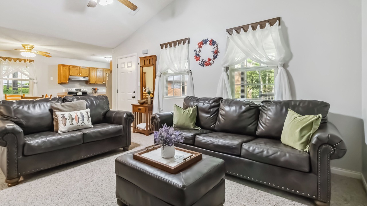 Photo of Livingroom in Sloans Valley