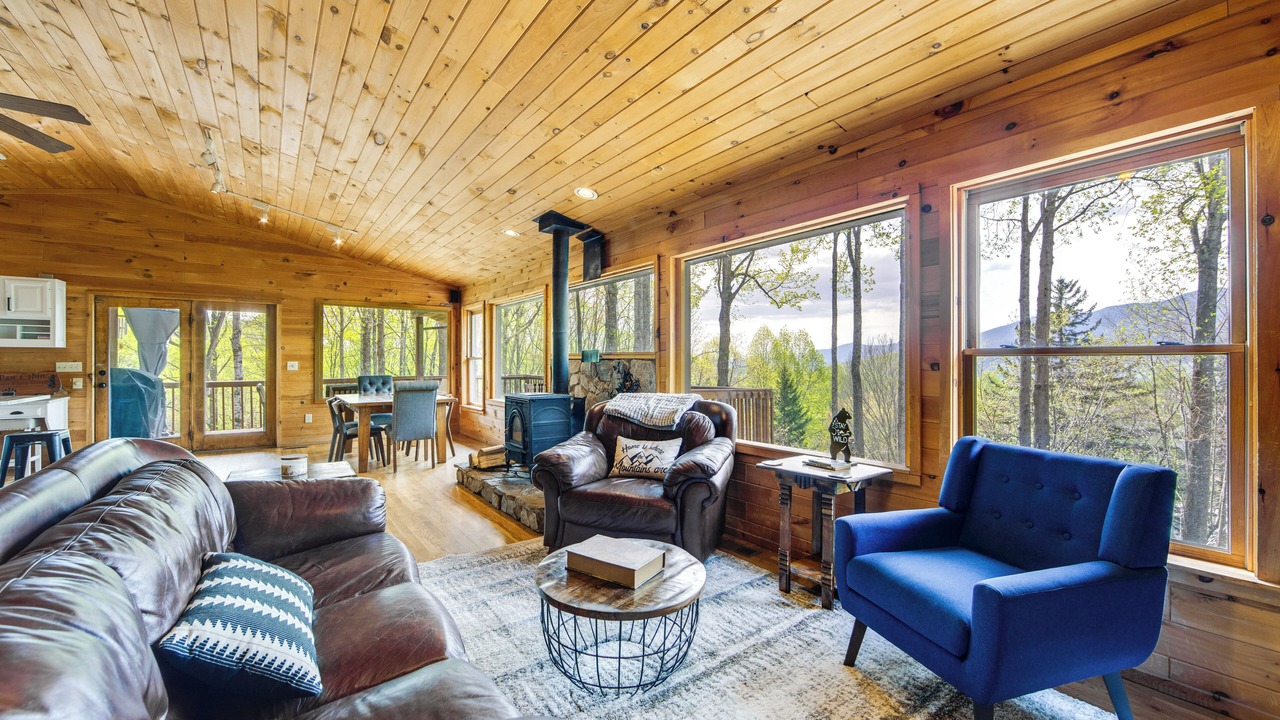 Photo of Livingroom in Balsam