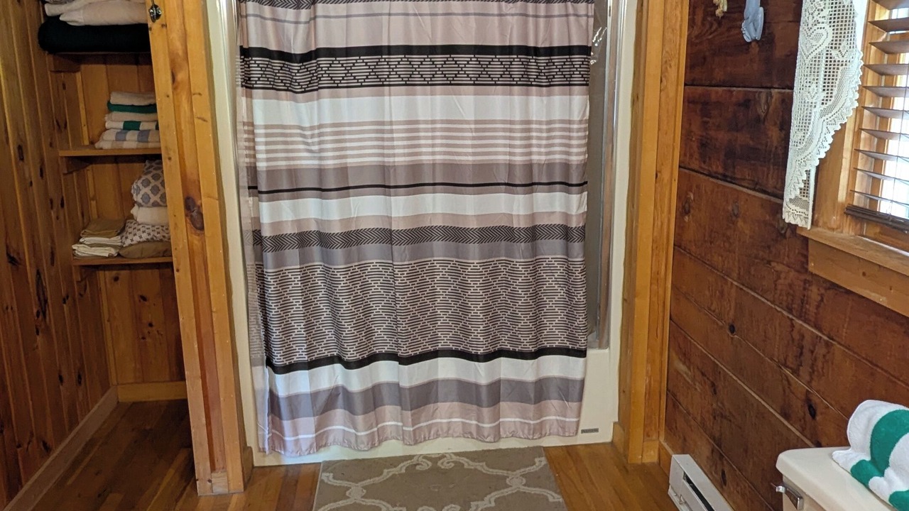 Photo of Bathroom in Todd