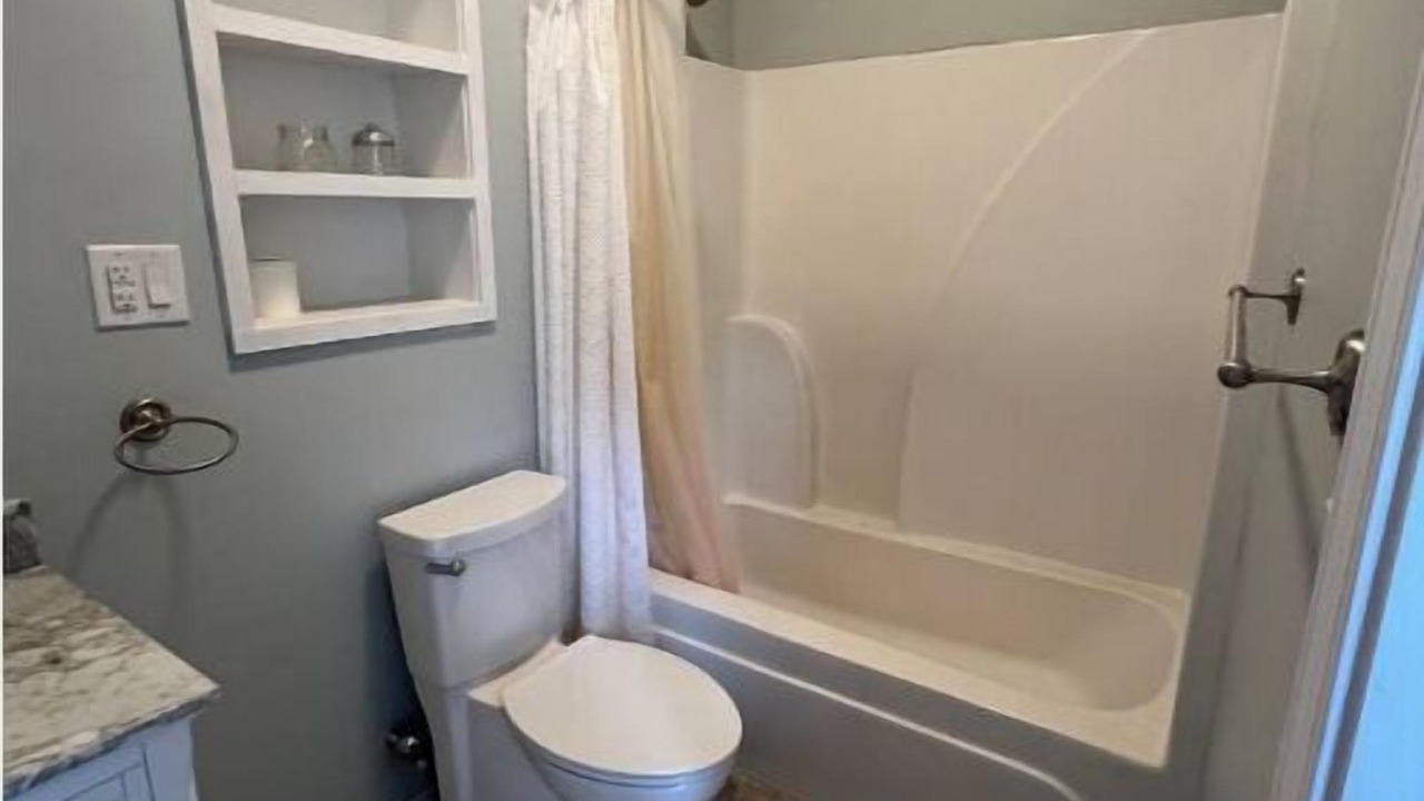 Photo of Bathroom in Cullowhee