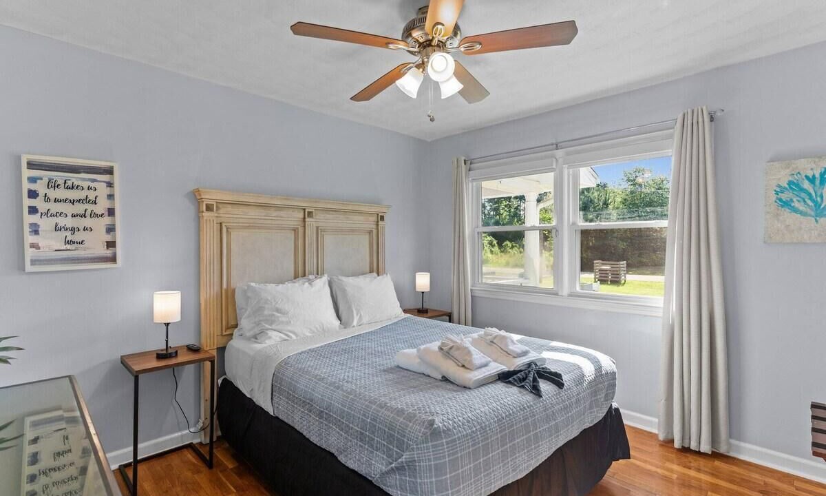 Photo of Bedroom in Murraysville