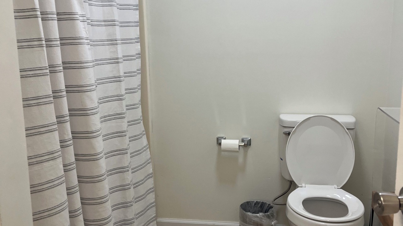 Photo of Bathroom in Ringgold
