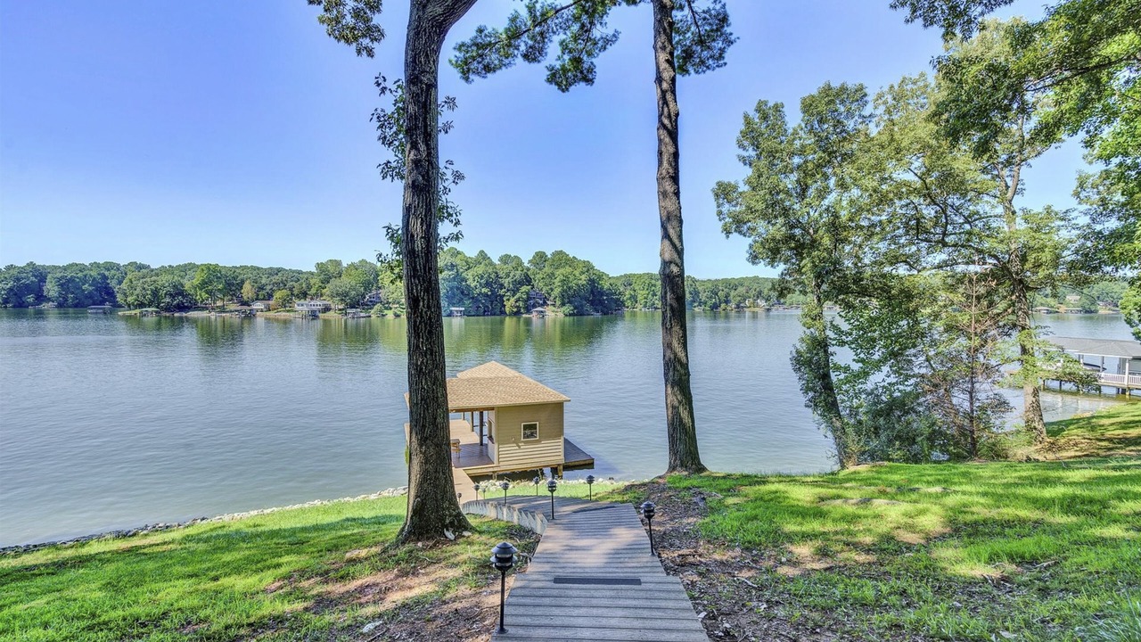 Photo of Outdoor in Goodview