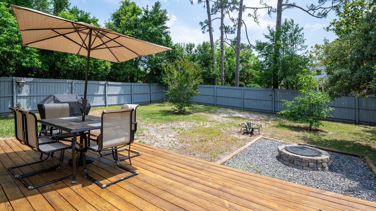Photo of Outdoor in Silver Lake