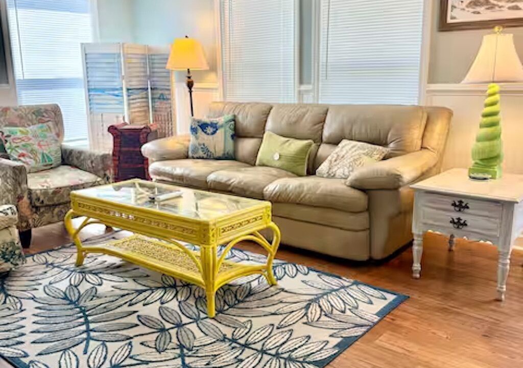 Photo of Livingroom in Cherry Grove Beach