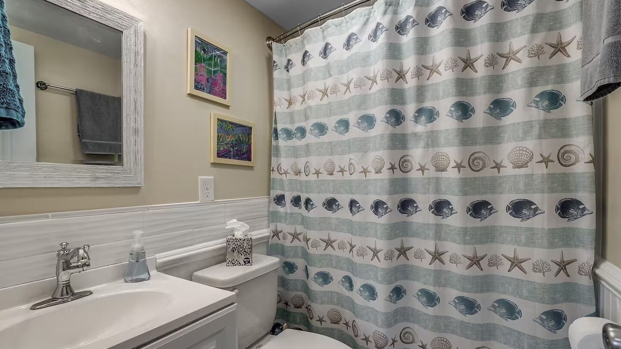 Photo of Bathroom in Cherry Grove Beach