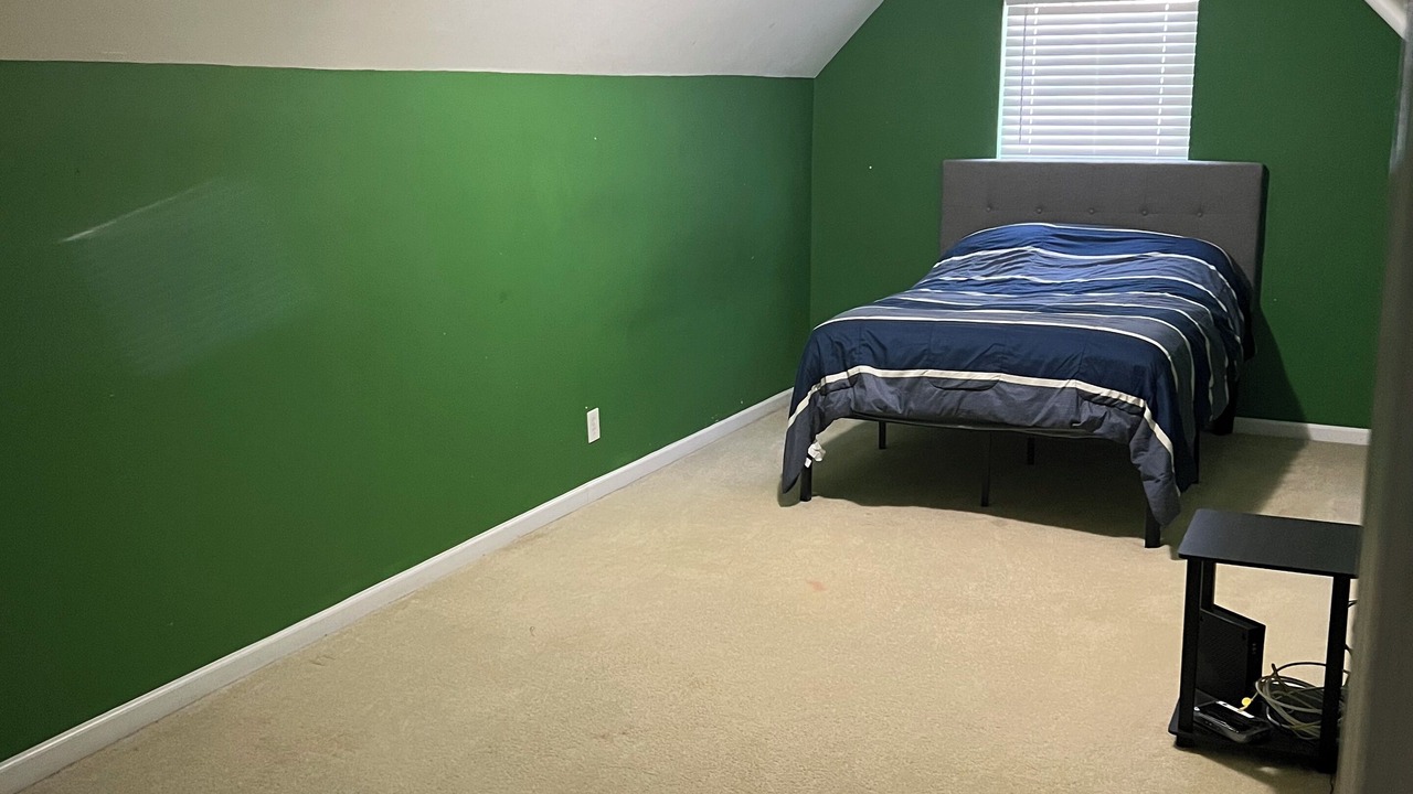 Photo of Bedroom in Oakdale