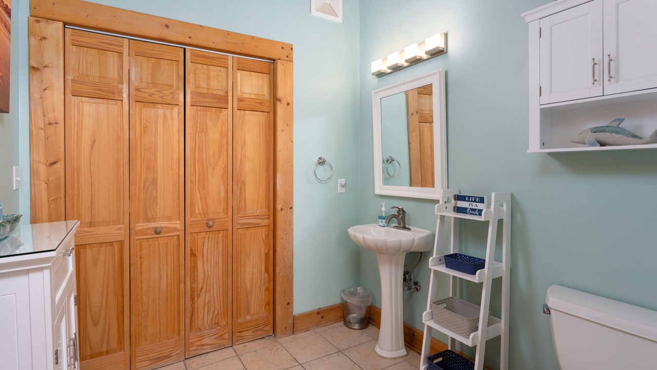 Photo of Bathroom in North Topsail Beach