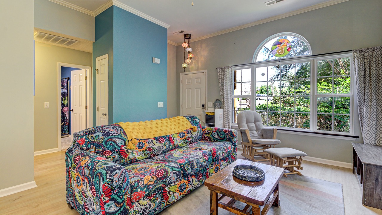 Photo of Livingroom in Myrtle Grove