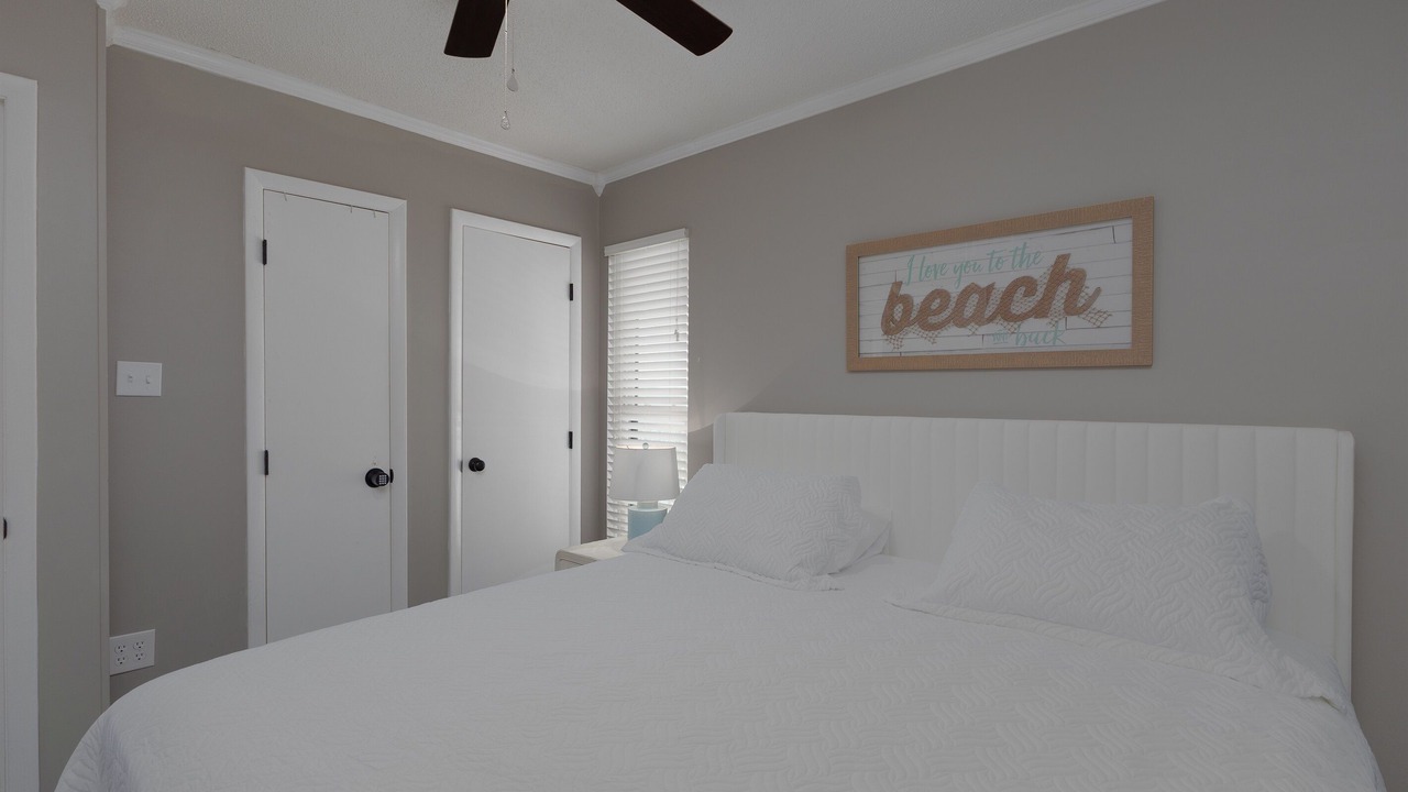 Photo of Bedroom in Sneads Ferry