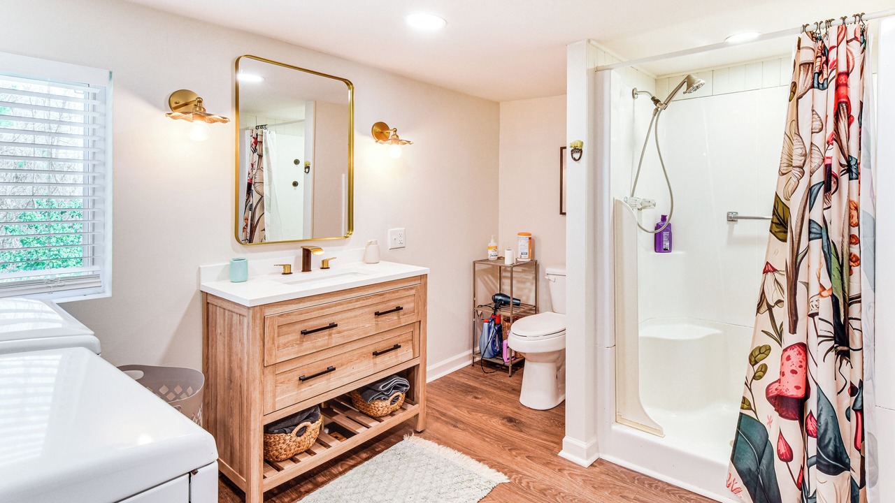 Photo of Bathroom in Pickens
