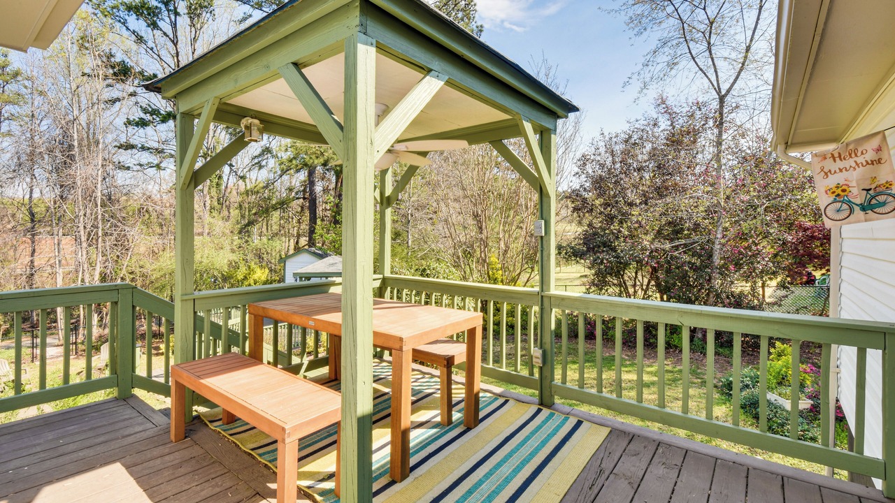 Photo of Outdoor in Pickens