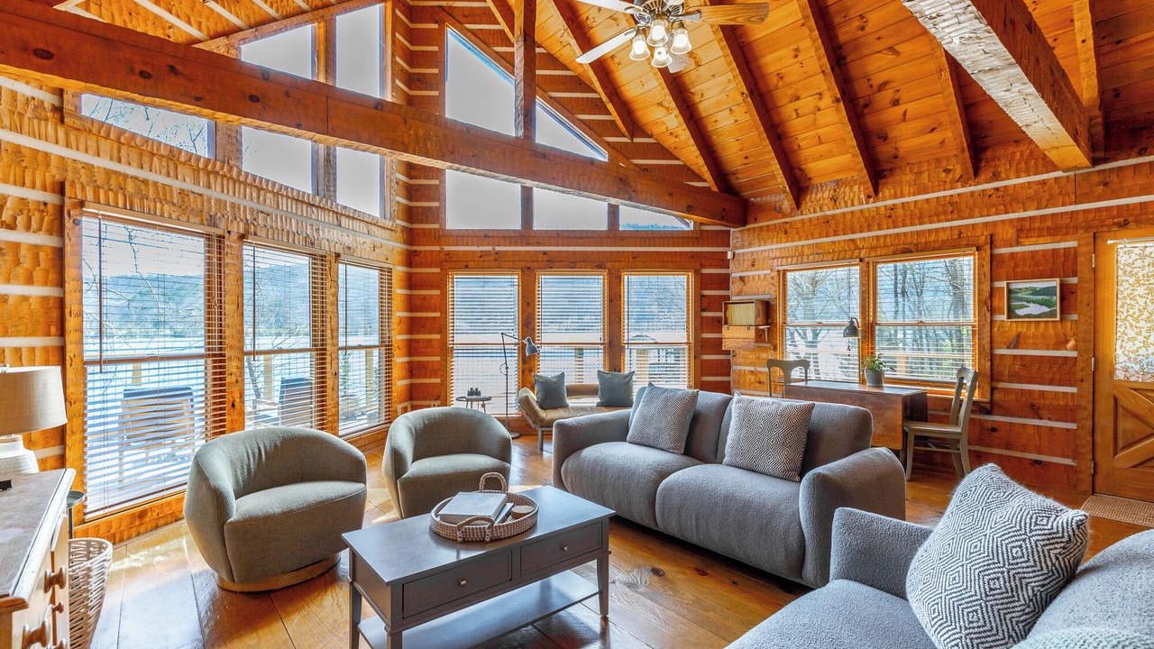 Photo of Livingroom in Whiteside