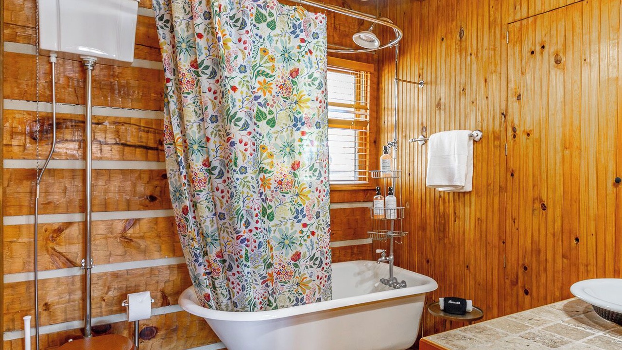 Photo of Bathroom in Whiteside