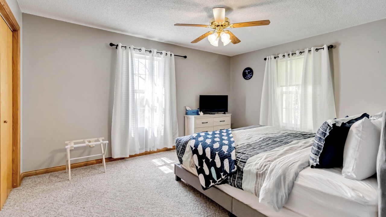 Photo of Bedroom in Sloans Valley